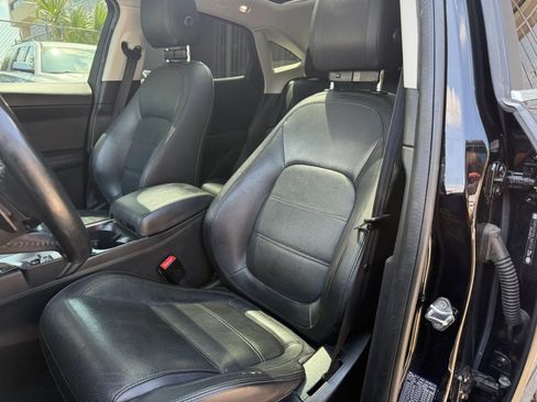 Used 2020 Jaguar E-PACE AWD/4WD image 12