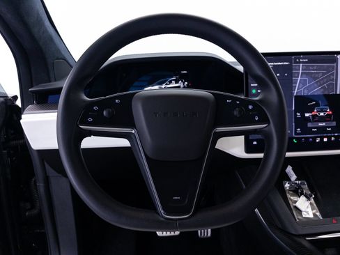 Used 2022 Tesla Model X Plaid AWD/4WD image 29