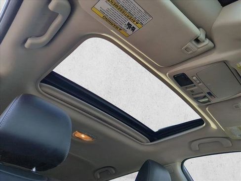 Used 2016 Subaru Outback 2.5i Limited image 15