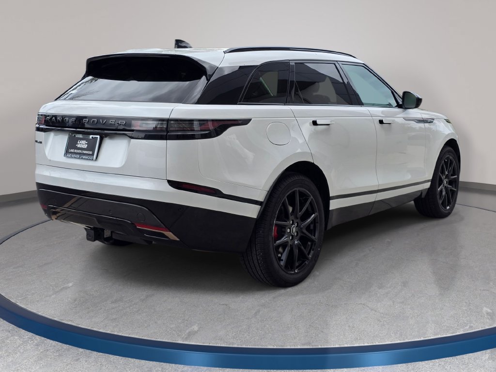 Certified 2025 Land Rover Range Rover Velar Dynamic SE AWD/4WD image 5