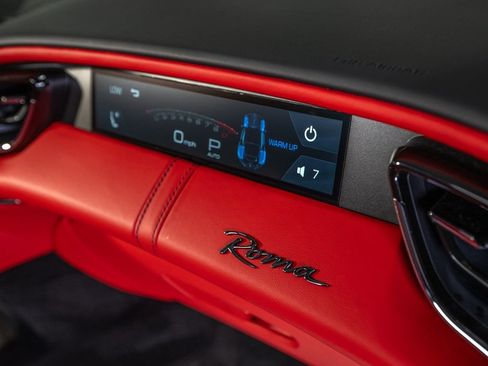Certified 2022 Ferrari Roma RWD image 19