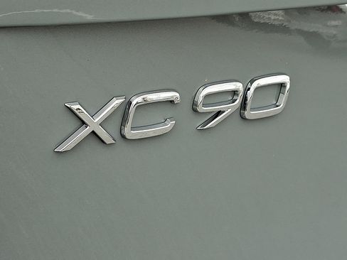 New 2026 Volvo XC90 B6 Ultra w/ Lounge Package image 15