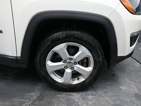 Used 2019 Jeep Compass Latitude w/ Cold Weather Group image 17