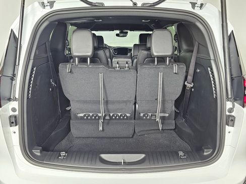 New 2026 Chrysler Pacifica Select image 15