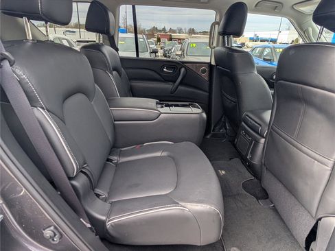 Used 2024 INFINITI QX80 Premium Select w/ Cargo Package image 12