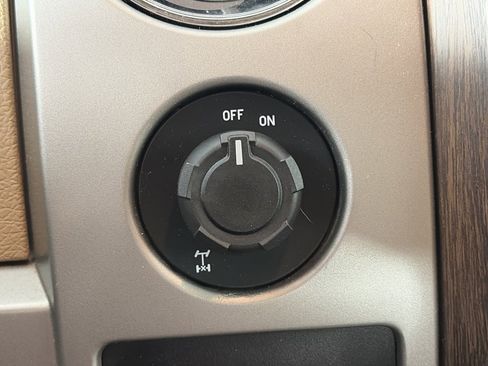 Used 2014 Ford F150 Lariat w/ Equipment Group 501A Mid image 23