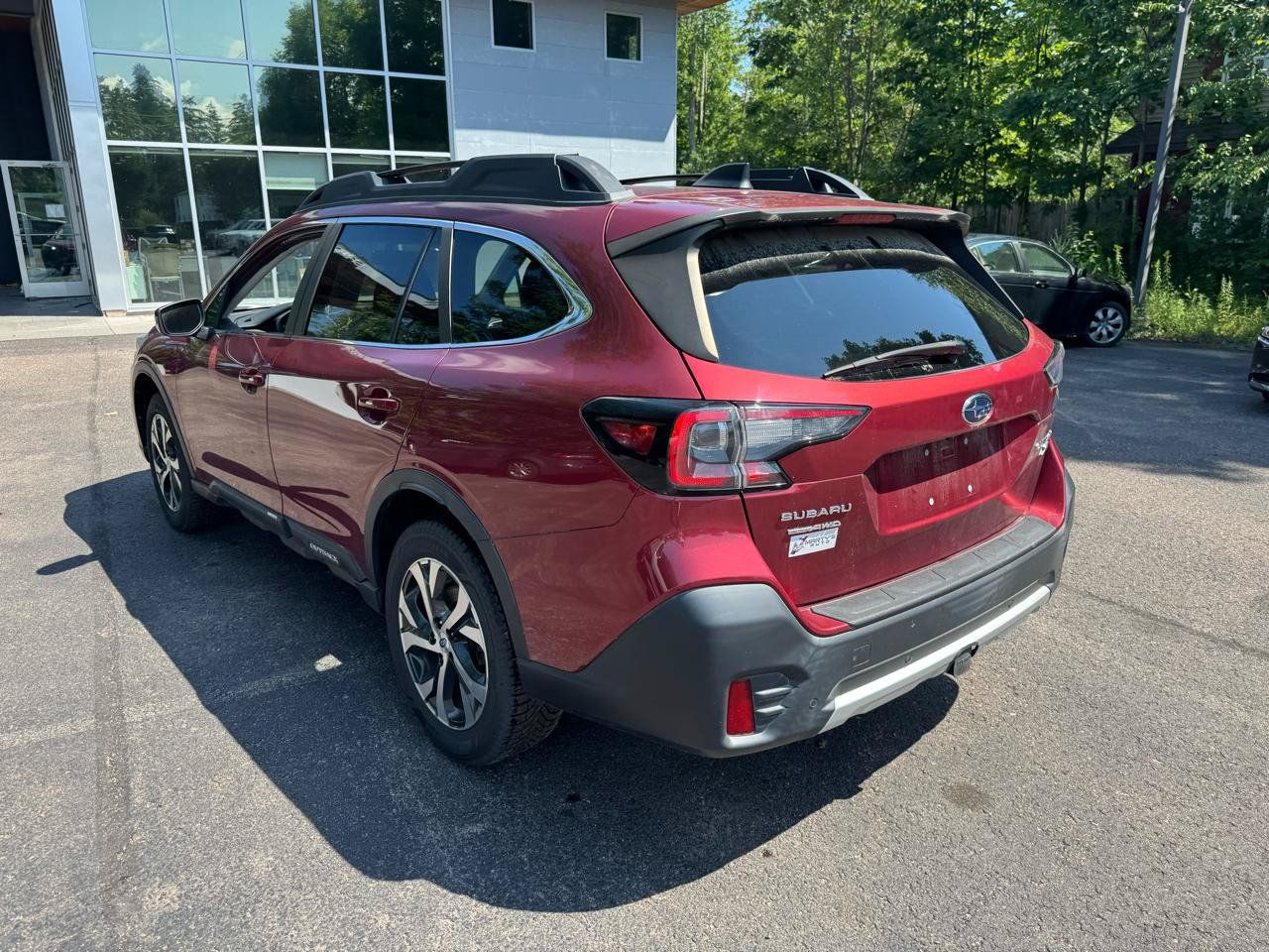 Used 2020 Subaru Outback Limited XT AWD/4WD image 3
