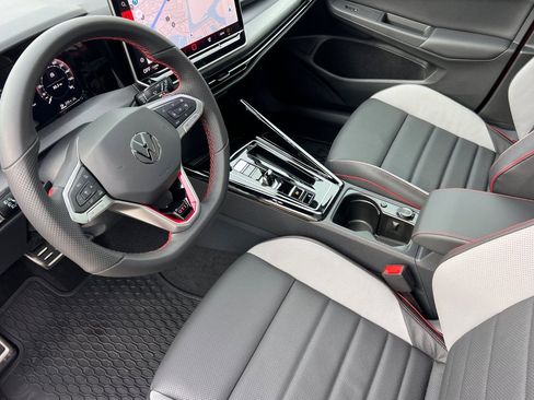 New 2026 Volkswagen GTI SE image 10