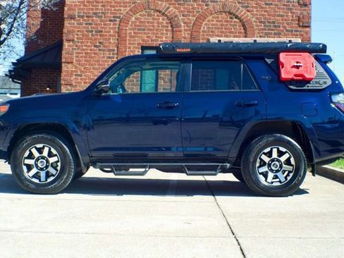 Used 2023 Toyota 4Runner TRD Off-Road Premium w/ Off Road Premium Plus Package image 8