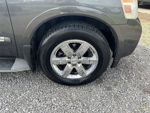 Used 2010 Nissan Armada Platinum w/ Captain Seat Pkg RWD image 22