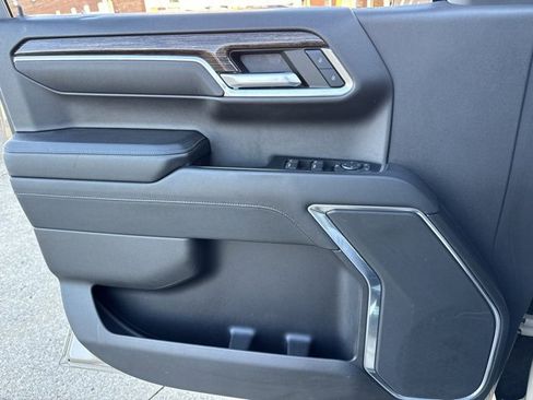 Used 2022 GMC Sierra 1500 Elevation w/ LPO, Elevation Black Package image 21