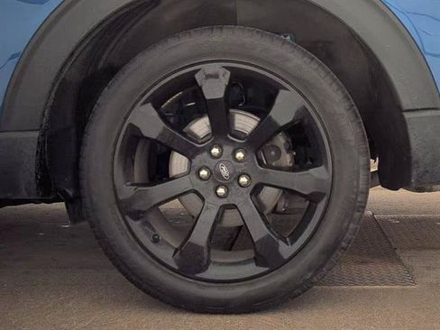 Used 2023 Ford Explorer ST-Line AWD/4WD image 10