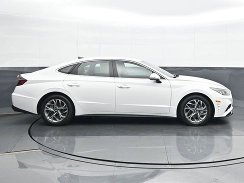 Used 2023 Hyundai Sonata SEL w/ Cargo Package image 7