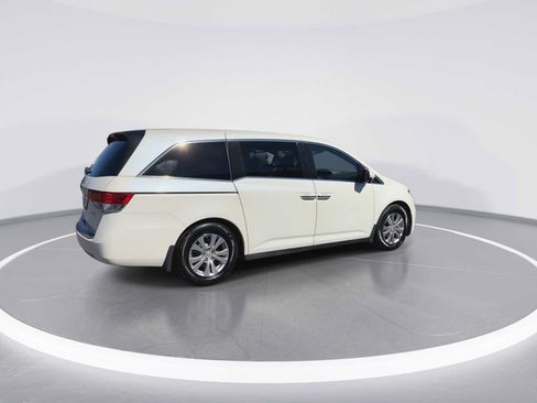 Used 2016 Honda Odyssey SE image 8