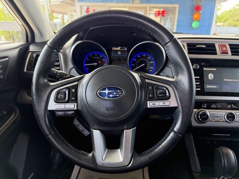 Used 2016 Subaru Outback 2.5i Limited image 16