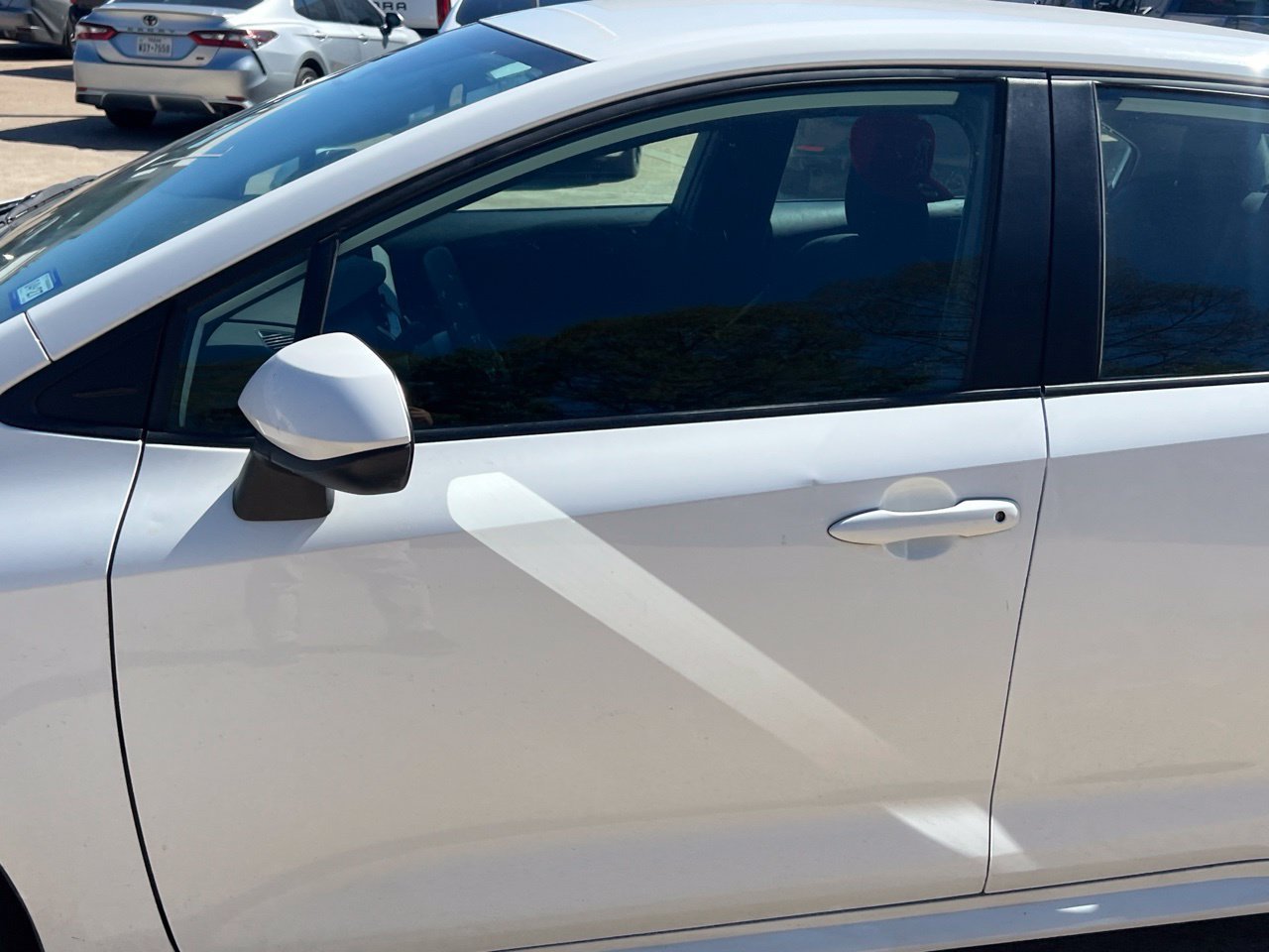 Used 2024 Toyota Corolla LE FWD image 4