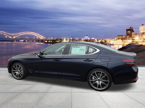 New 2026 Genesis G70 2.5T Prestige image 3