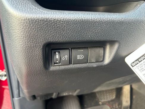 Used 2023 Toyota RAV4 XLE image 18