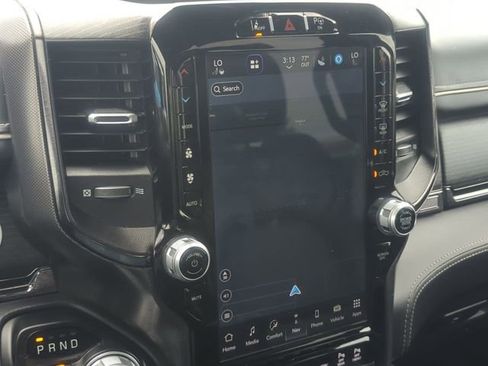 Used 2023 RAM 1500 Limited AWD/4WD image 18
