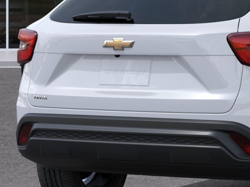 New 2026 Chevrolet Trax LS w/ LS Convenience Package FWD image 39