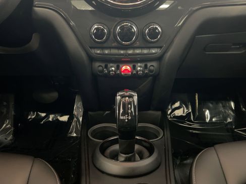 Used 2022 MINI Cooper Countryman Oxford Edition image 19