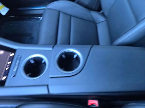 New 2026 Porsche Taycan image 23