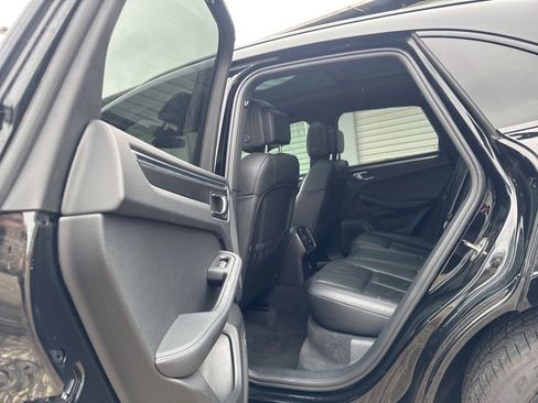 Certified 2023 Porsche Macan GTS w/ Premium Package Plus image 7