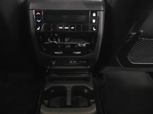 New 2026 Jeep Grand Cherokee L Limited w/ Limited Altitude Package image 32