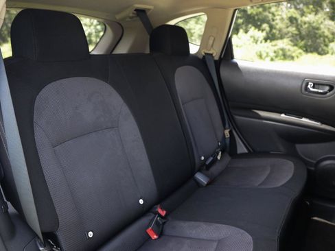 Used 2013 Nissan Rogue SV AWD/4WD image 14