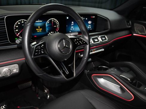 Certified 2025 Mercedes-Benz GLE 450e 4MATIC image 16