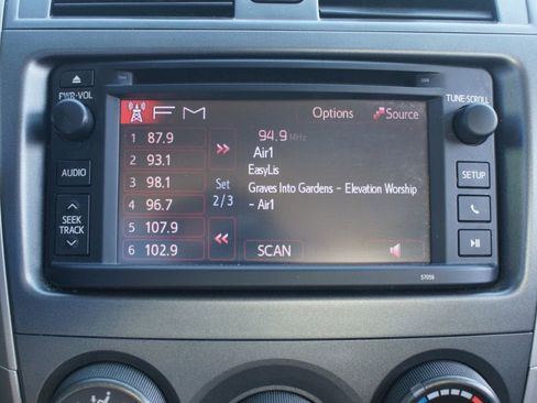 Used 2013 Toyota Corolla S image 6