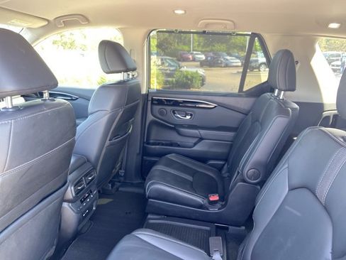 Used 2024 Honda Pilot EX-L image 17