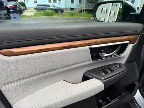 Used 2017 Honda CR-V EX image 27