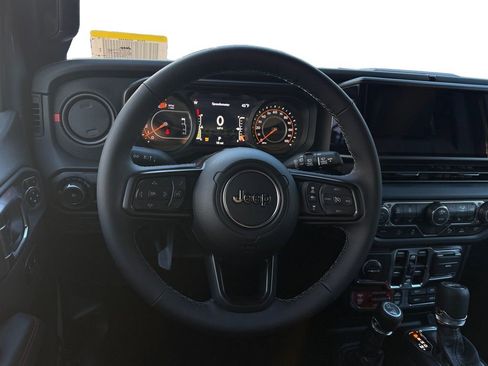 New 2026 Jeep Wrangler Rubicon image 12