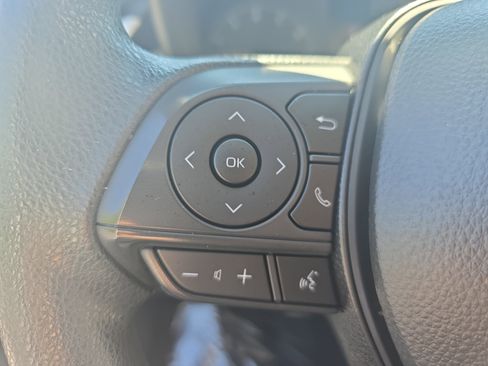 Used 2024 Toyota Corolla LE FWD image 16