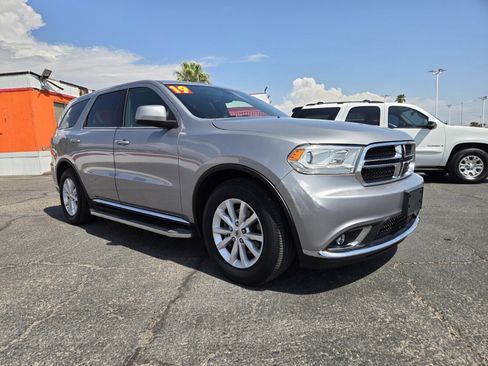 Used 2019 Dodge Durango SXT w/ 3rd Row Seating Group RWD image 4