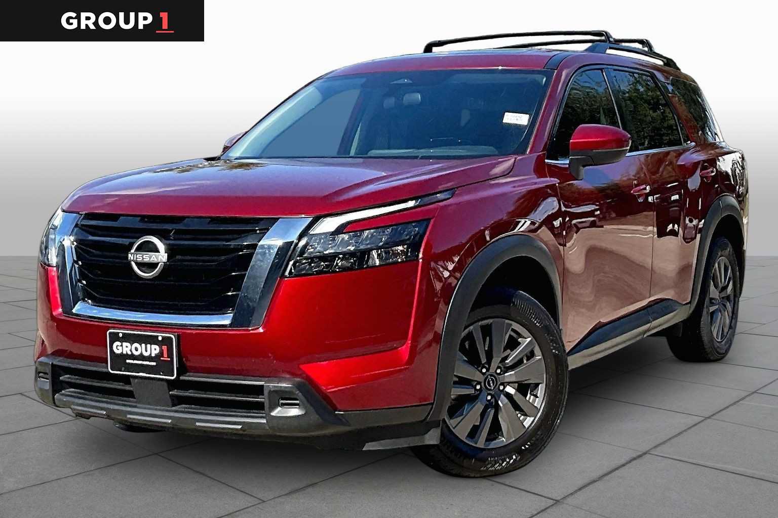 Used 2024 Nissan Pathfinder SV w/ SV Premium Package FWD image 1