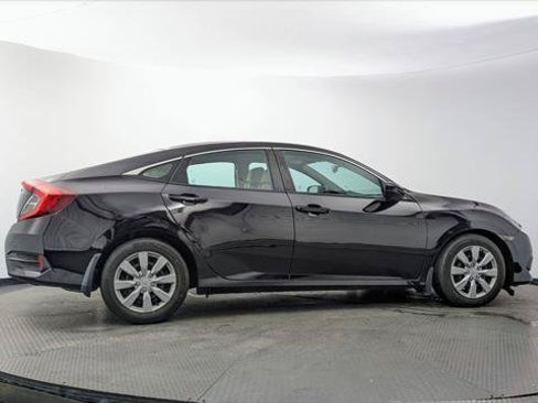 Used 2016 Honda Civic LX image 9