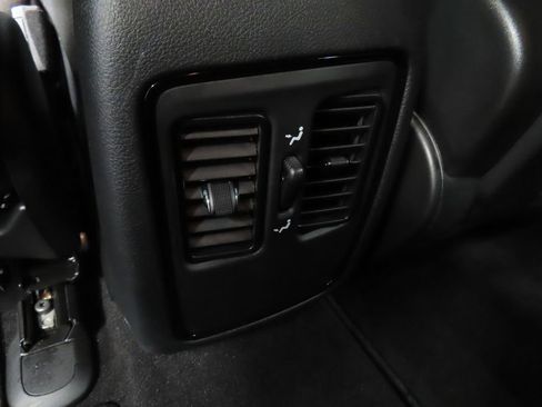 Used 2026 Dodge Durango GT AWD/4WD image 14