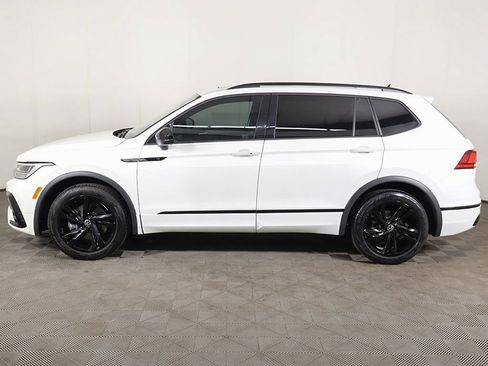 Used 2023 Volkswagen Tiguan SE R-Line FWD image 19