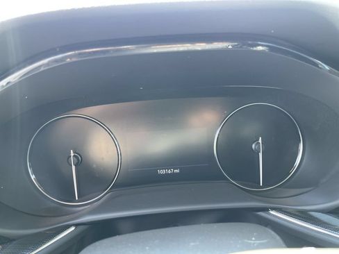 Used 2022 Buick Envision Preferred FWD image 4