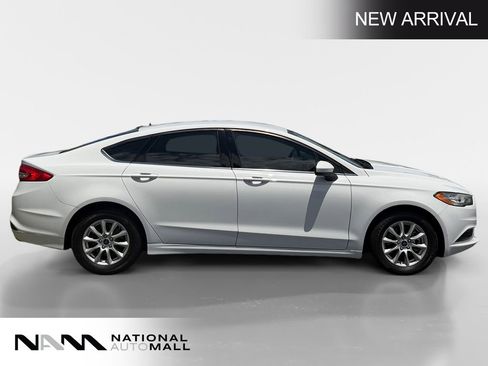 Used 2018 Ford Fusion S FWD image 6