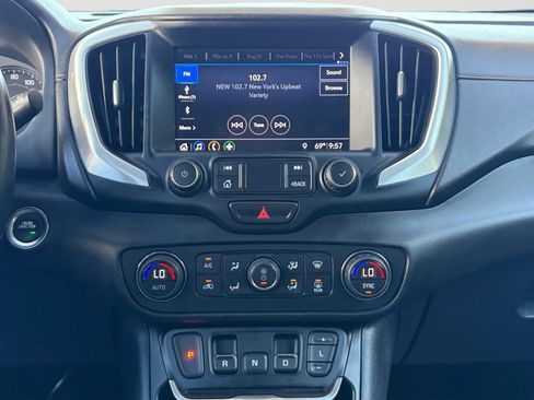 Used 2020 GMC Terrain SLT w/ Preferred Package AWD/4WD image 23