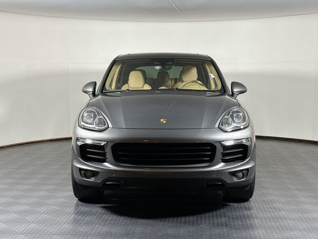 Used 2017 Porsche Cayenne S AWD/4WD image 10