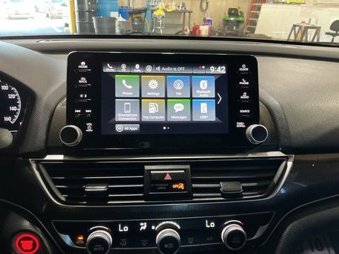 Used 2022 Honda Accord Sport image 19