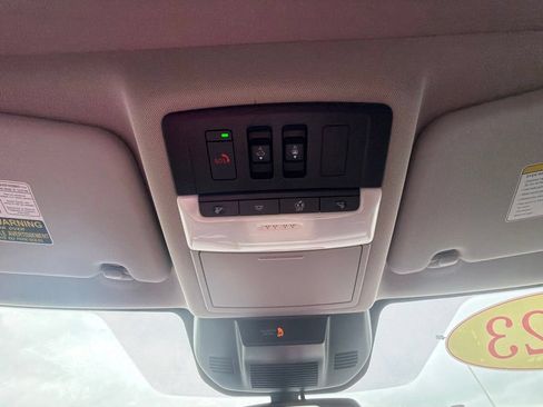 Used 2023 Nissan Rogue SL FWD image 42