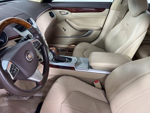 Used 2009 Cadillac CTS 3.6 RWD image 4
