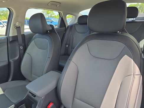 New 2026 Kia K4 GT-Line Turbo FWD image 21