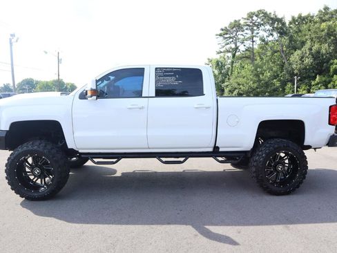 Used 2017 Chevrolet Silverado 2500 High Country w/ Duramax Plus Package AWD/4WD image 6