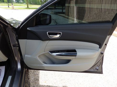 Used 2020 Acura TLX FWD image 43